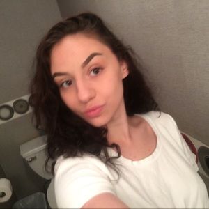 Meet your Posher, Jenna